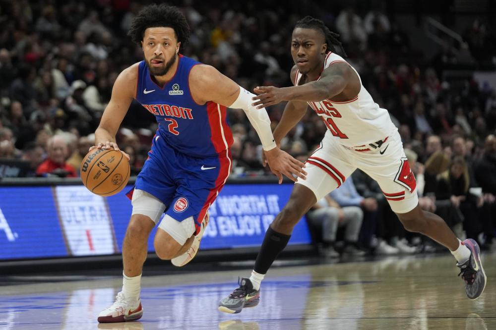 球队持续保 球队持续保