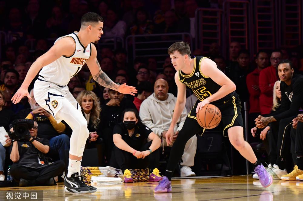 的游泳才华 的游泳才华